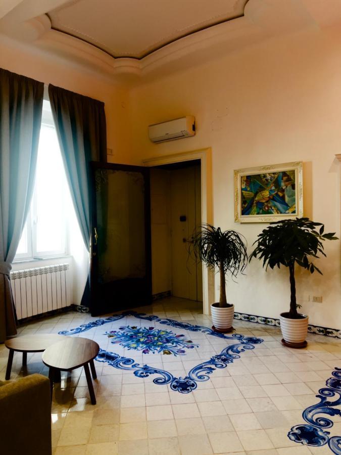 Hotel Ausonia Naples Luaran gambar