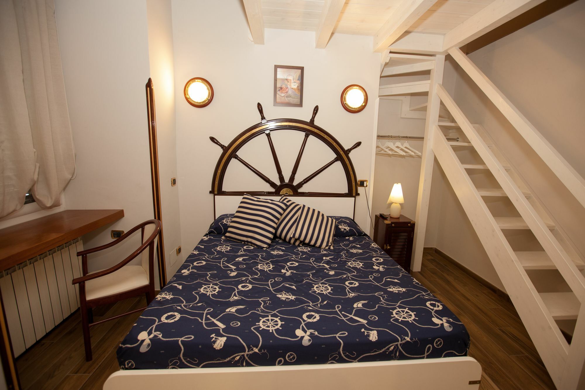 Hotel Ausonia Naples Luaran gambar