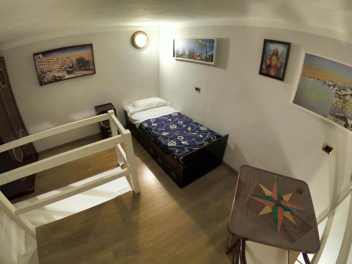 Hotel Ausonia Naples Luaran gambar